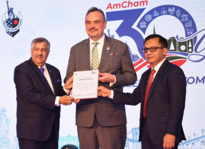 ৫ বিলিয়ন ডলারের মার্কিন বিনিয়োগ আনার নতুন লক্ষ্য